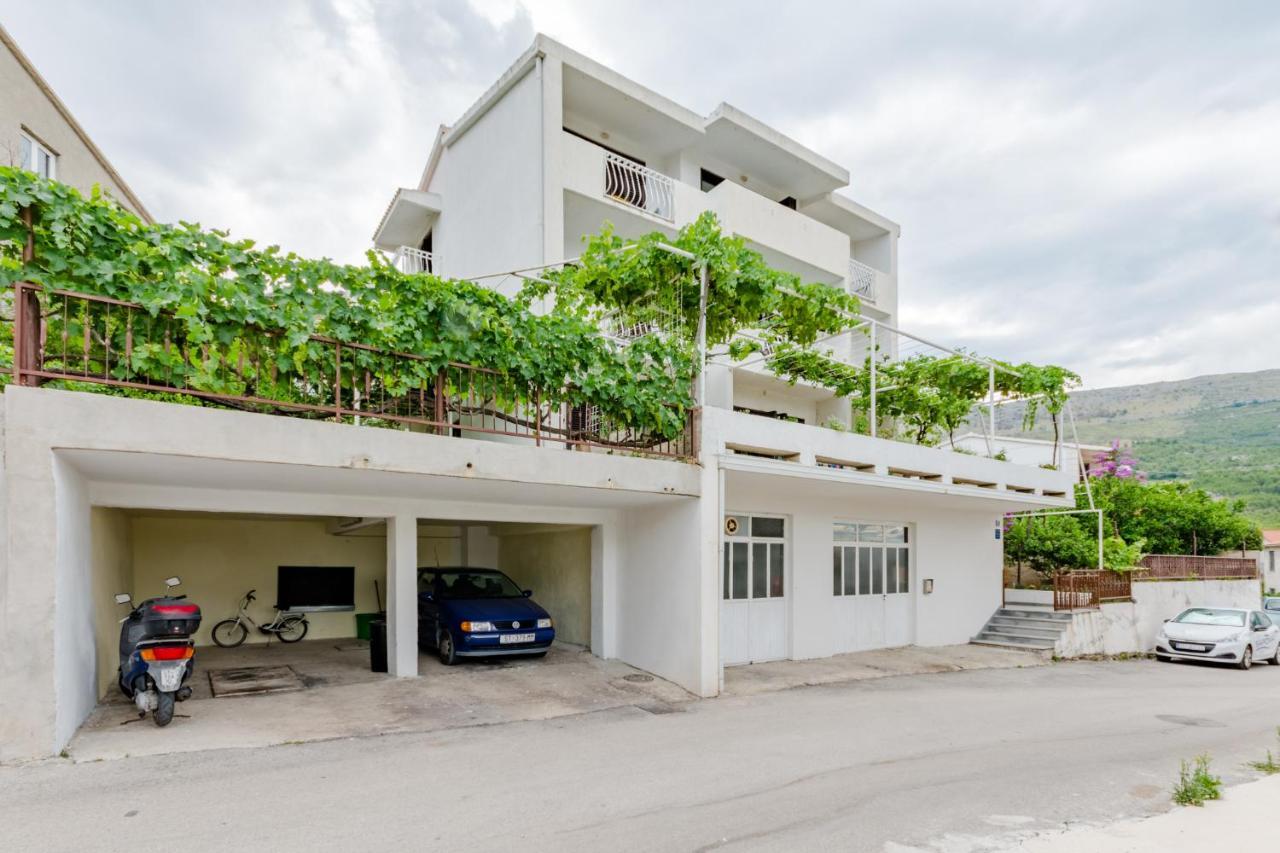 Apartments Flor De Lis Podstrana Extérieur photo